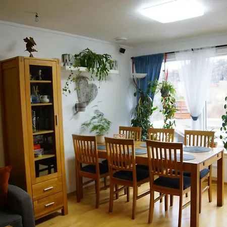 Homestay Cozy In A House With A Garden On The Island Of Askoy, Near Bergen