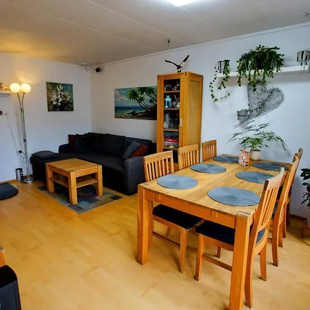 Homestay Cozy In A House With A Garden On The Island Of Askoy, Near Bergen Askoy